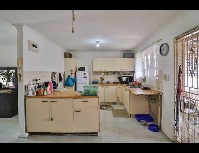 3 BEDROOM SECTIONAL TITLE FOR SALE IN LINCOLN MEADE